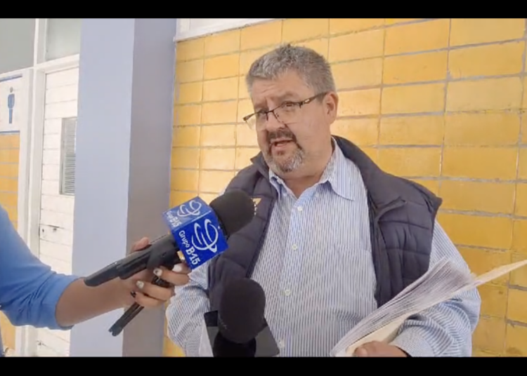 Lleva dos días el paro en Lenguas Extranjeras de la UAZ; contrataron a maestros sin evaluación